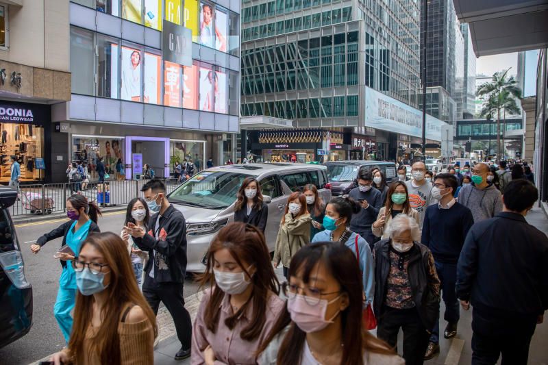 Hong Kong civil servants to return to work as lockdown eases