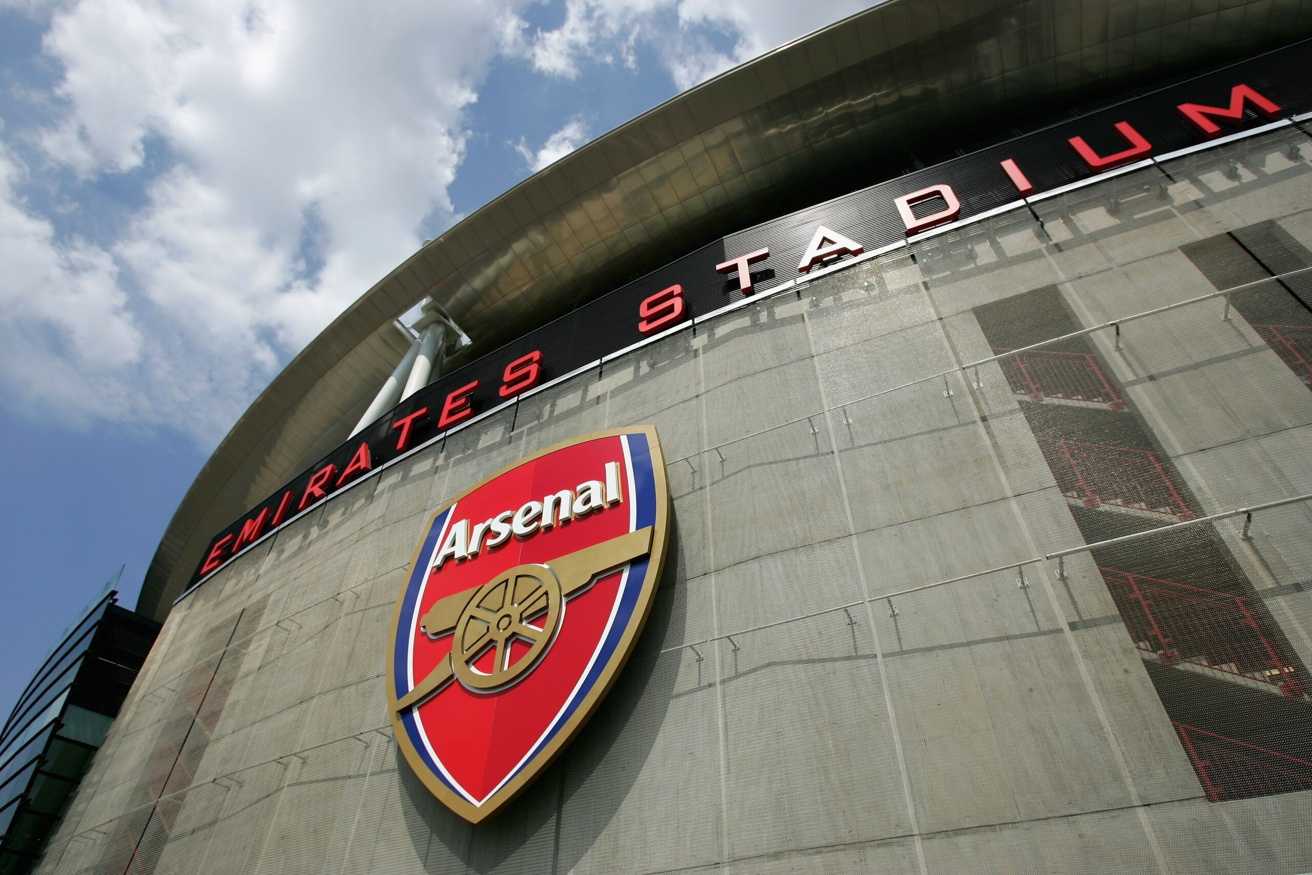 COVID-19: Arsenal to re-open training ground to players