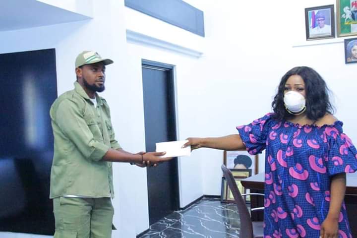 Corps member donates allowance to COVID-19 fight in C/River