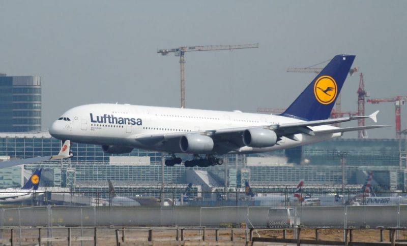 Lithuania resumes passenger flights