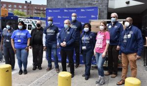 Nigerian leads humanitarians in thank-you visit to U.S. hospital