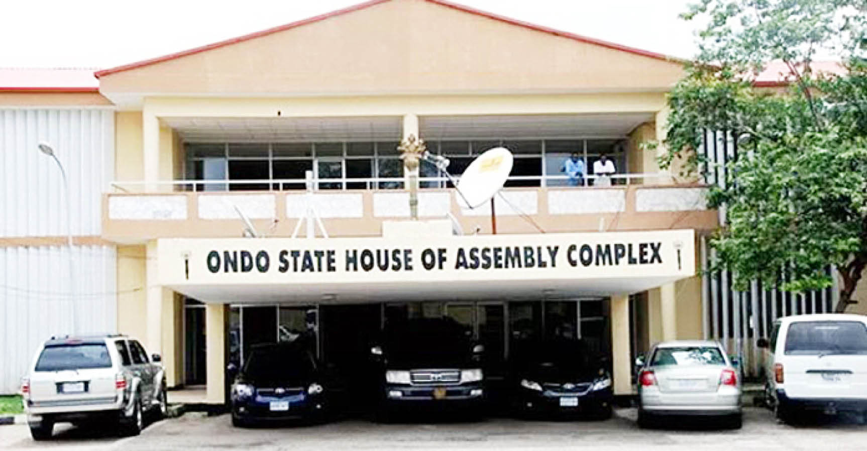 Ondo Assembly suspends Deputy Speaker, Iroju Ogundeji