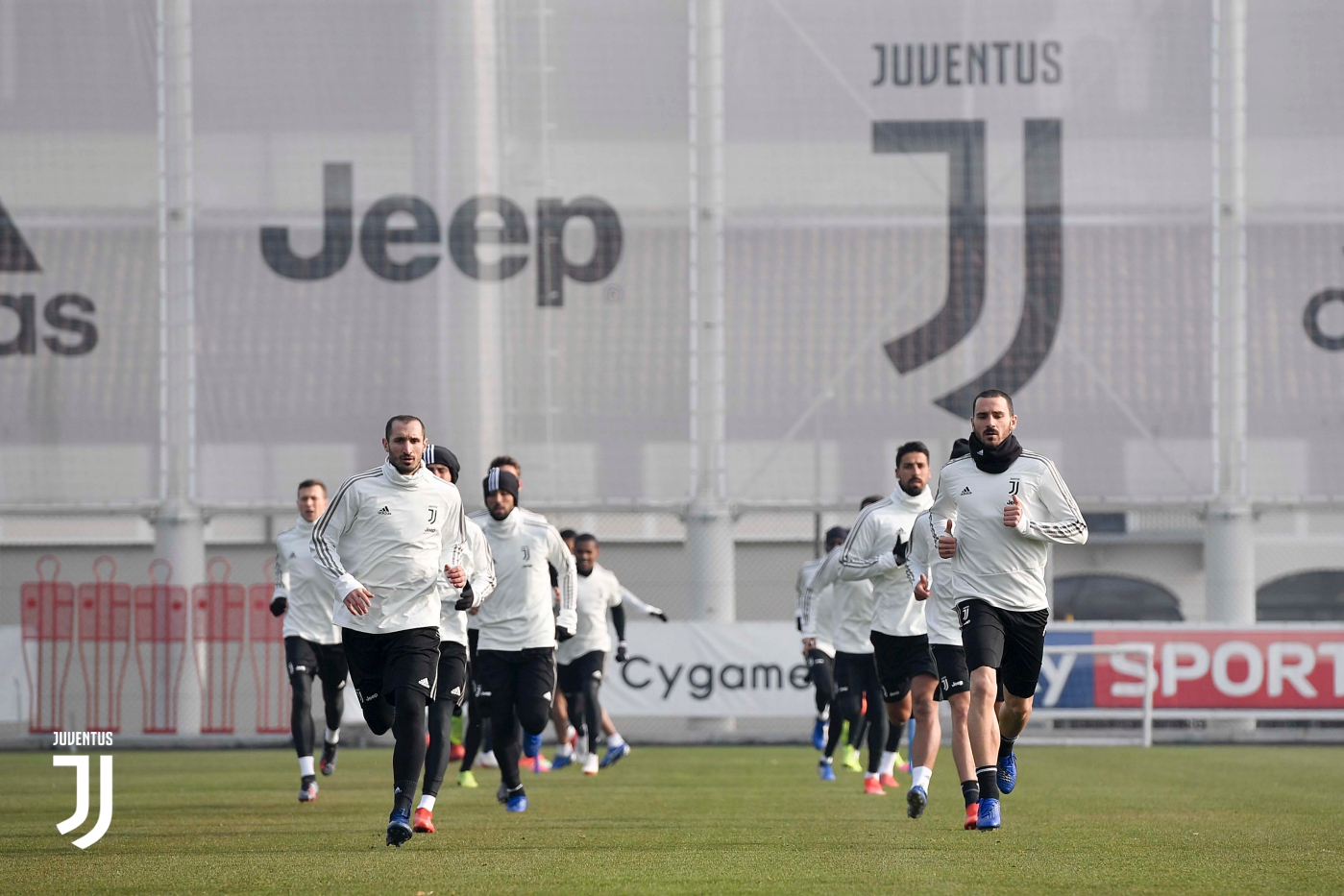 COVID-19: Juventus players return to training