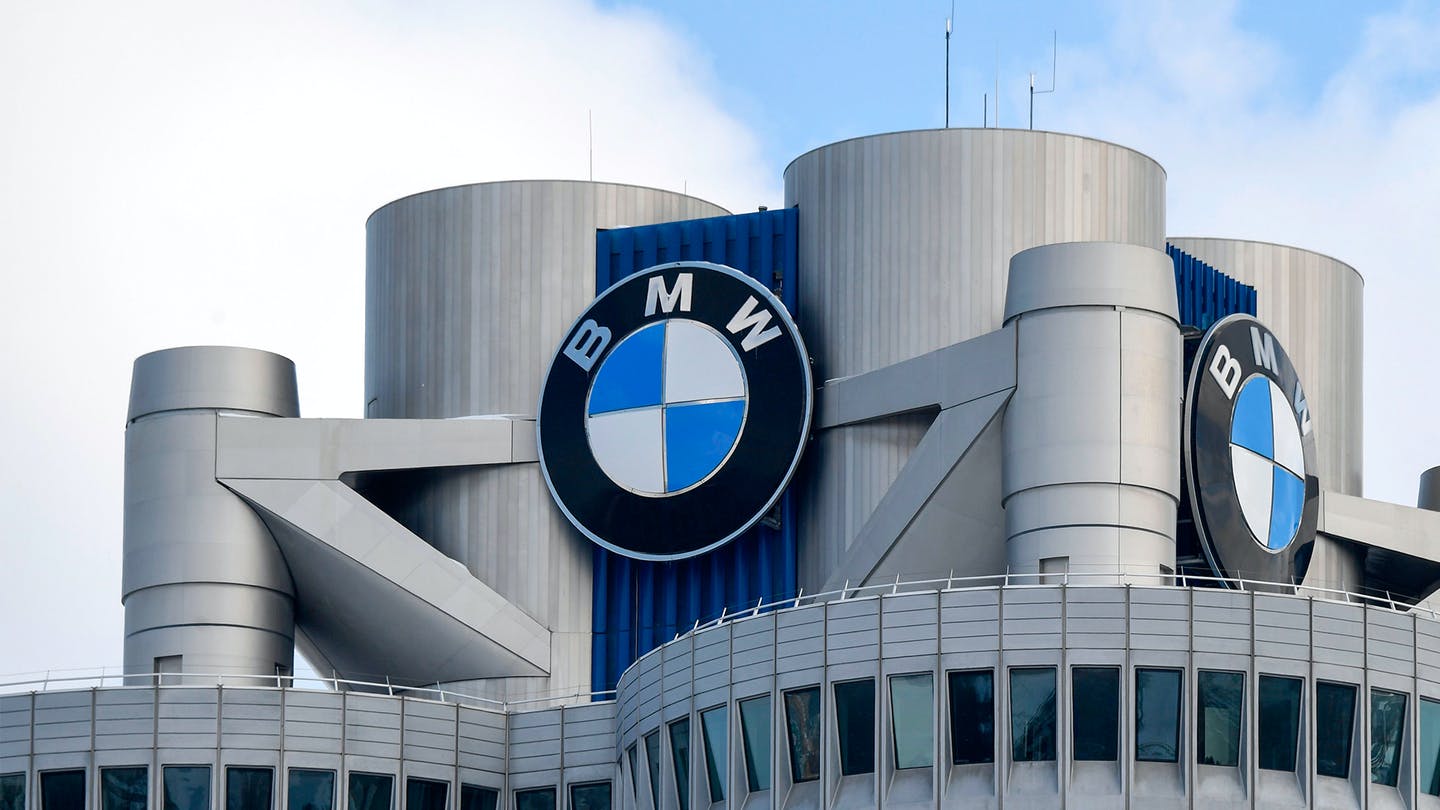 BMW unveils face-lifted 5, 6 Series in S. Korea