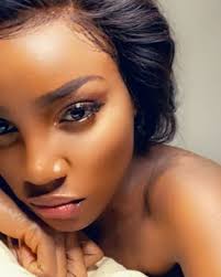 Viral nude photos: Seyi Shay's management speaks