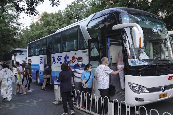 Bus services suspended to contain Beijing’s new virus outbreak