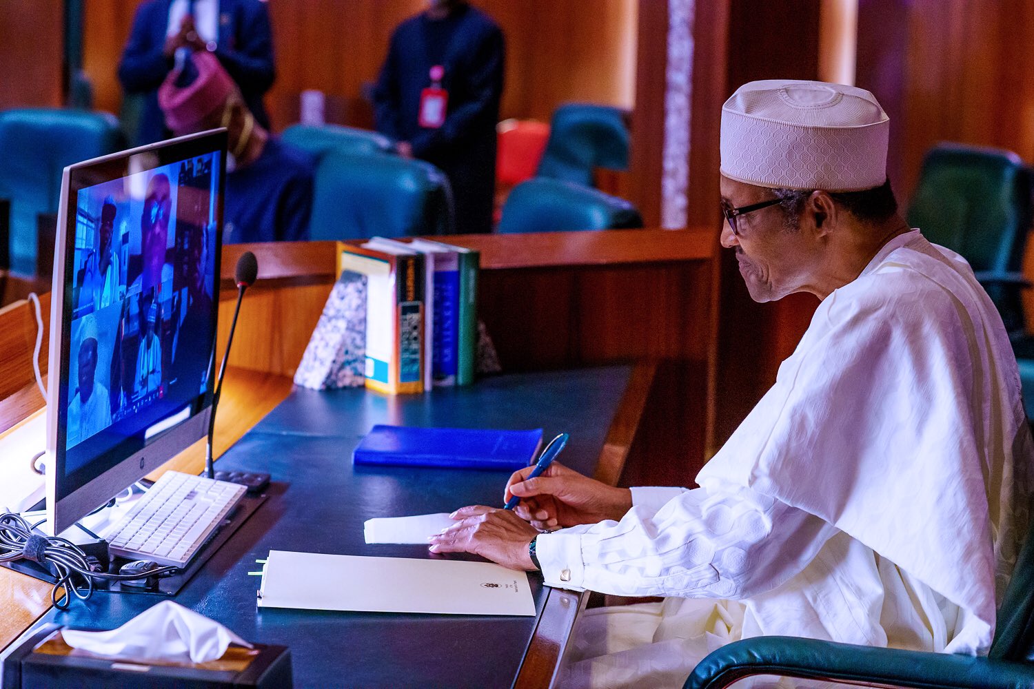 Buhari presides over 31st virtual FEC as cabinet members honour Jimeta, 2 others