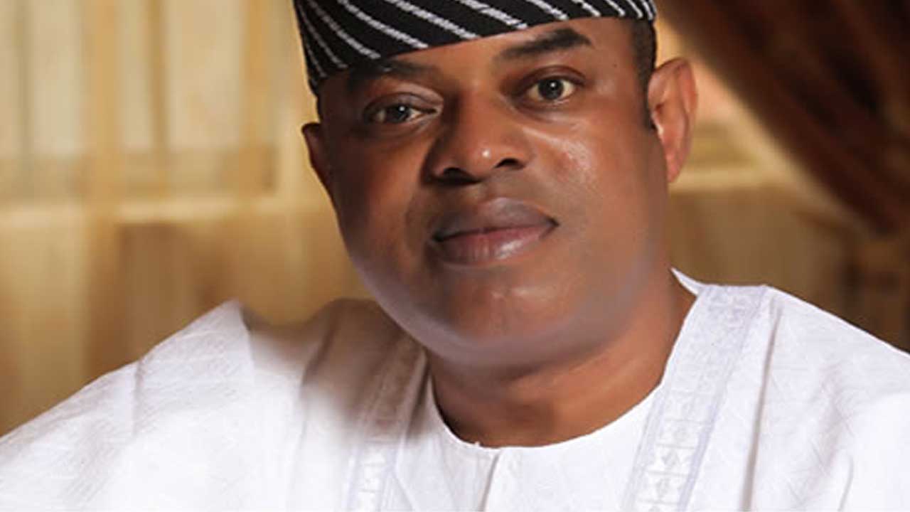 Buhari rejoices with Gbenga Ashafa at 65
