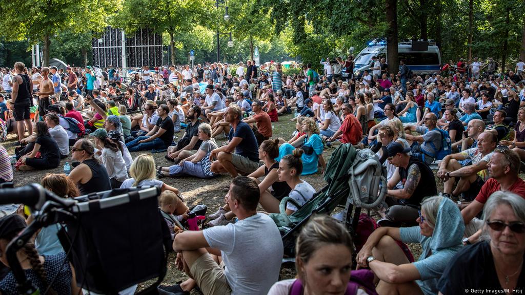 Berlin prepares for protest weekend as court overturns ban