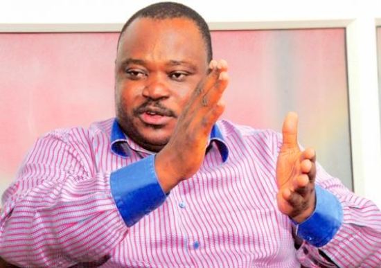 Ondo 2020; Jimoh Ibrahim dump PDP, donates 20 campaign vehicles to Akeredolu