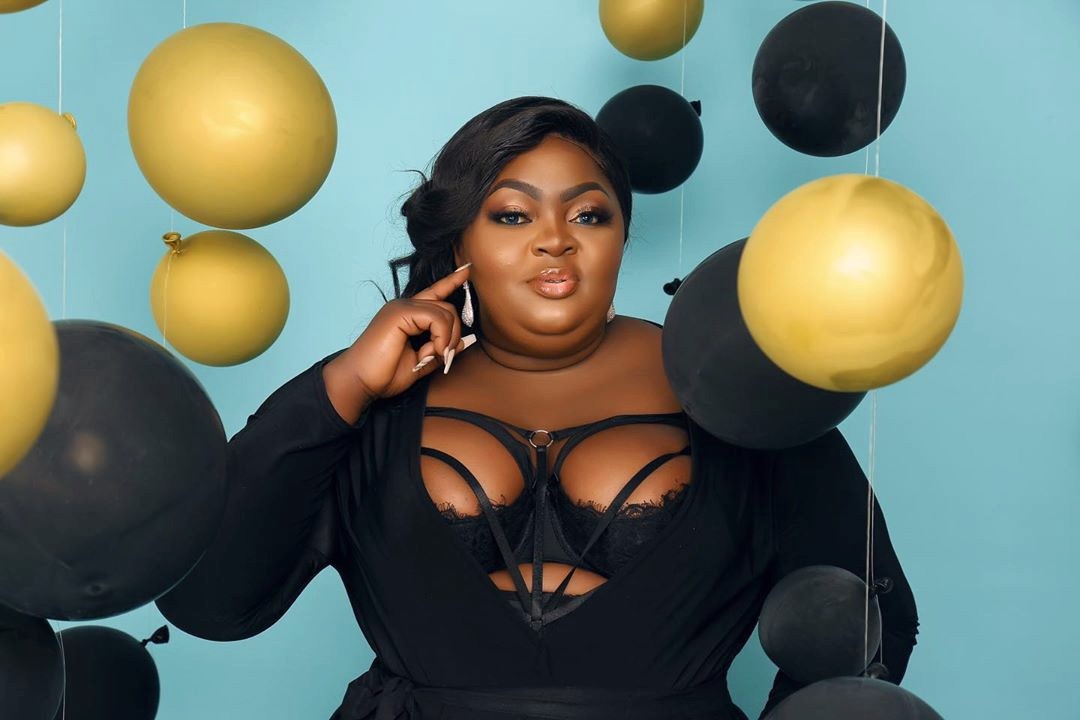 Eniola Badmus shares beautiful photos to celebrate her birthday