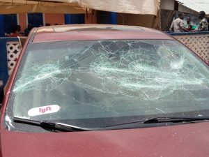 Hoodlums attack Lagos monarch, invade palace in Ikorodu