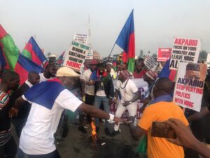 Travelers stranded on East-West Road as Ijaw youths protest