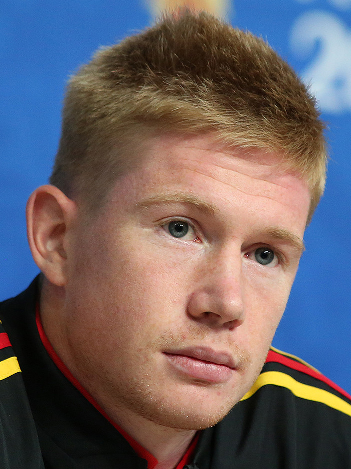 De Bruyne turns it around for Belgium, Eriksen gets ovation